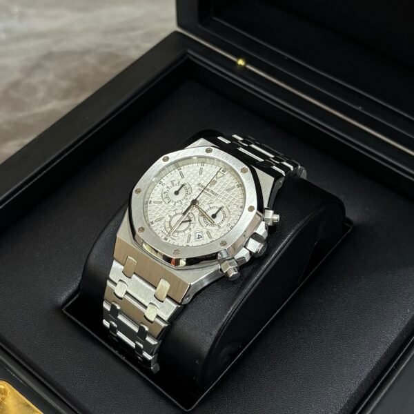 Audemars Piguet Royal Oak Series 26300ST.00.1110ST.05 Watch