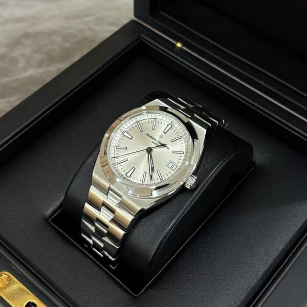 Vacheron Constantin Global Horizons Series 4520V/210A-B126 Watch